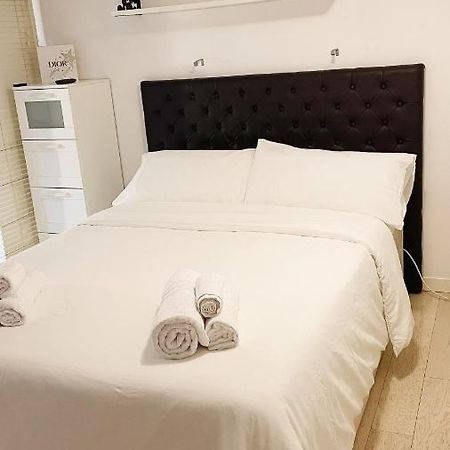 דירות מילאנו Accogliente Loft A 8 Min Dal Duomo מראה חיצוני תמונה